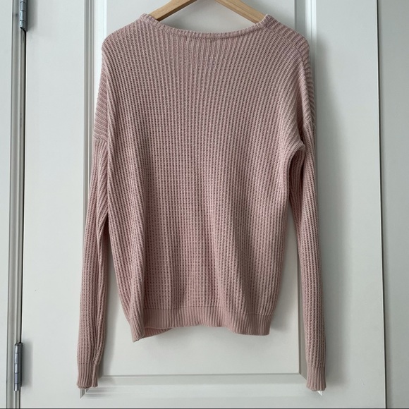 Brandy Melville Sweater - Picture 4 of 4